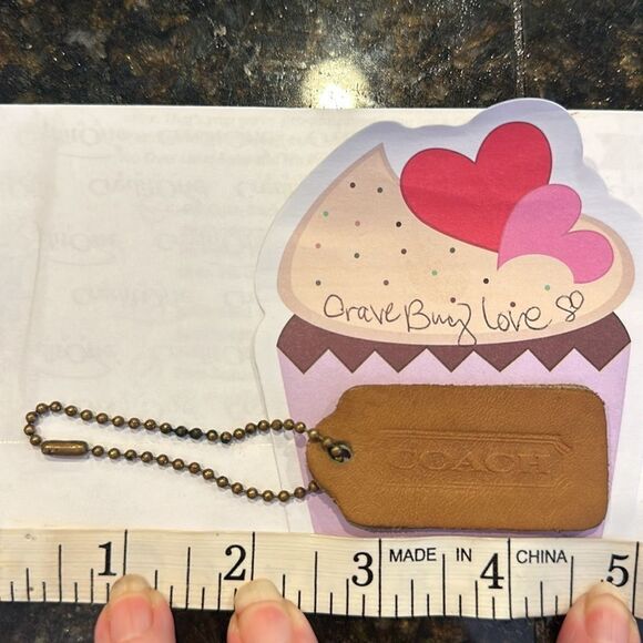 VINTAGE COACH HANGTAG LEATHER “TOFFEE” DOUBLE SIDED ON BRASS BALL CHAIN EVC - Picture 6 of 8